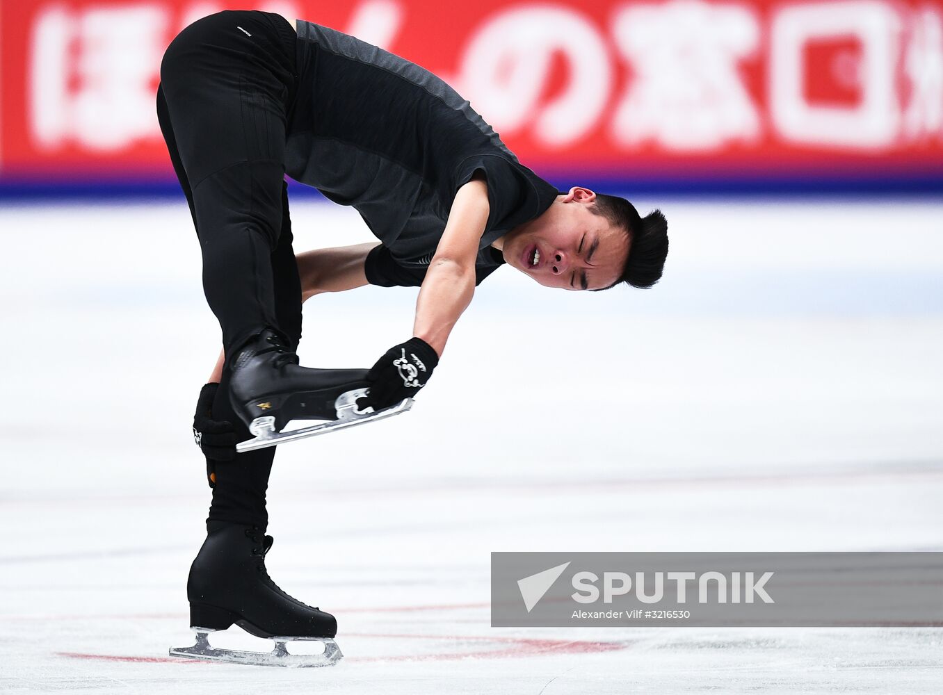 2017-18 ISU Grand Prix of Figure Skating. Rostelecom Cup. Training sessions