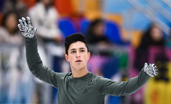 2017-18 ISU Grand Prix of Figure Skating. Rostelecom Cup. Training sessions