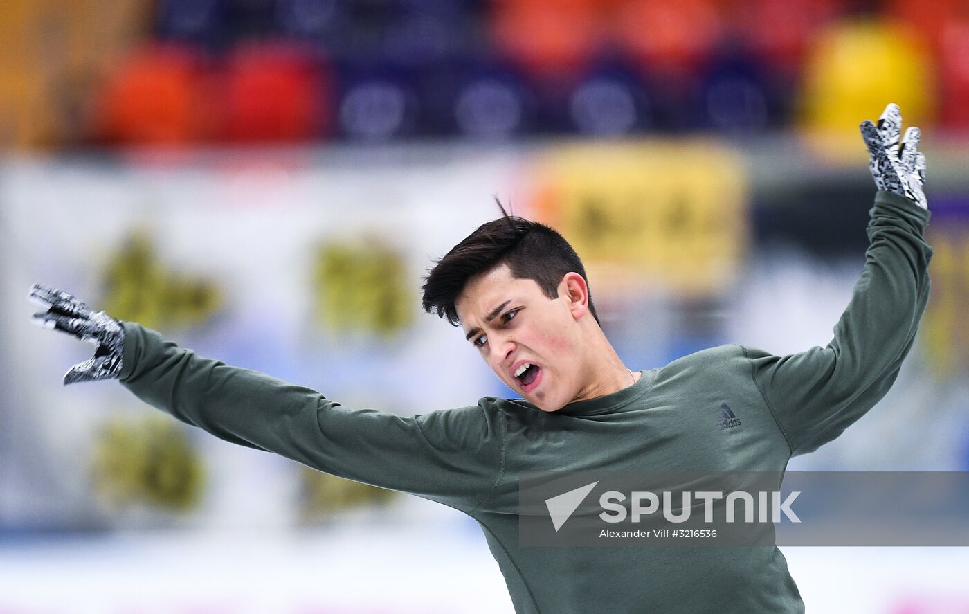 2017-18 ISU Grand Prix of Figure Skating. Rostelecom Cup. Training sessions