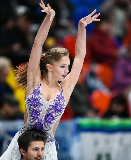 2017-18 ISU Grand Prix of Figure Skating. Rostelecom Cup. Training sessions