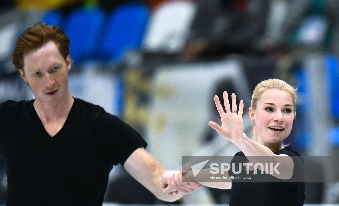 2017-18 ISU Grand Prix of Figure Skating. Rostelecom Cup. Training sessions