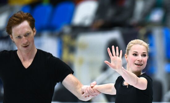 2017-18 ISU Grand Prix of Figure Skating. Rostelecom Cup. Training sessions