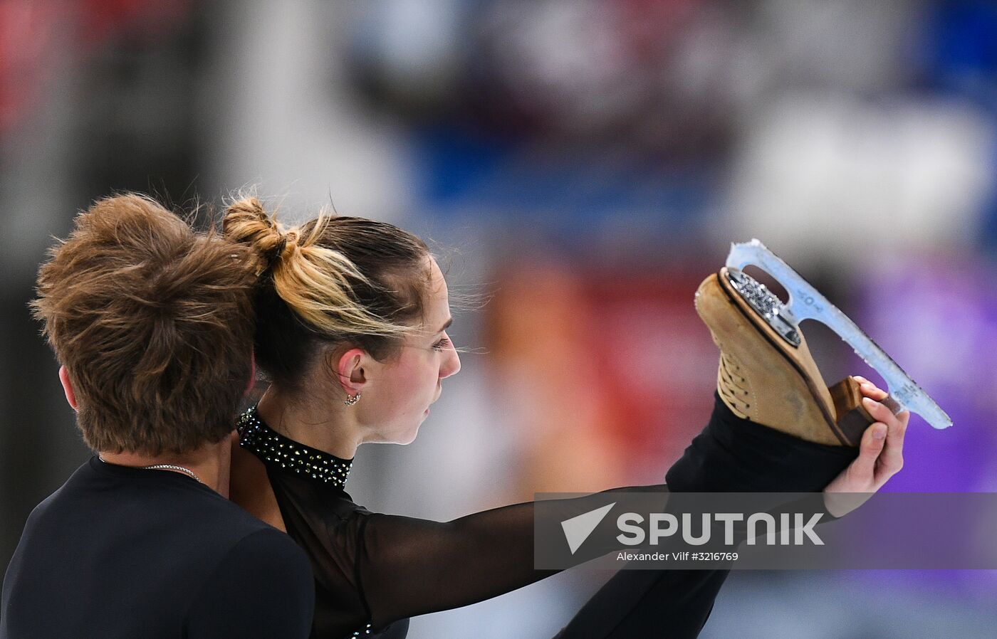 2017-18 ISU Grand Prix of Figure Skating. Training sessions