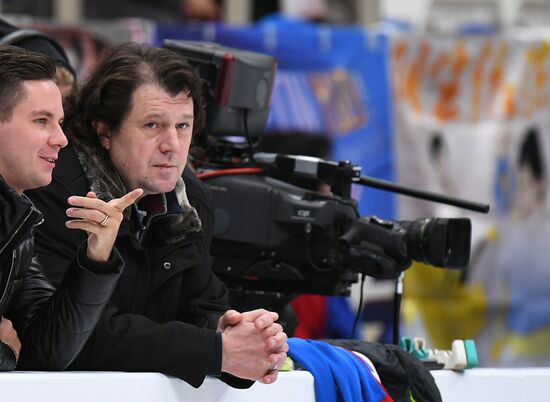 2017-18 ISU Grand Prix of Figure Skating. Rostelecom Cup. Training sessions