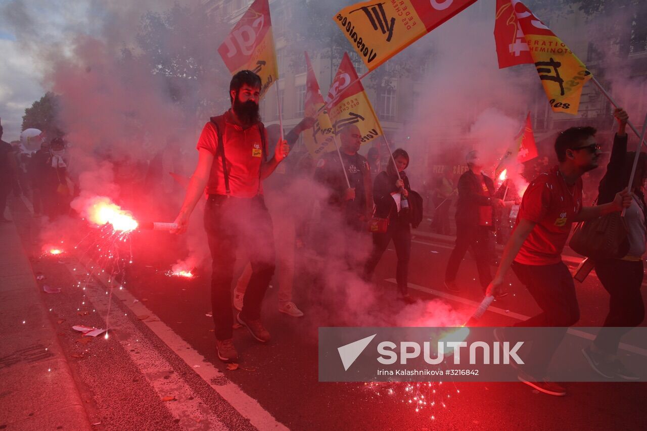 Protests against labor reform in Paris