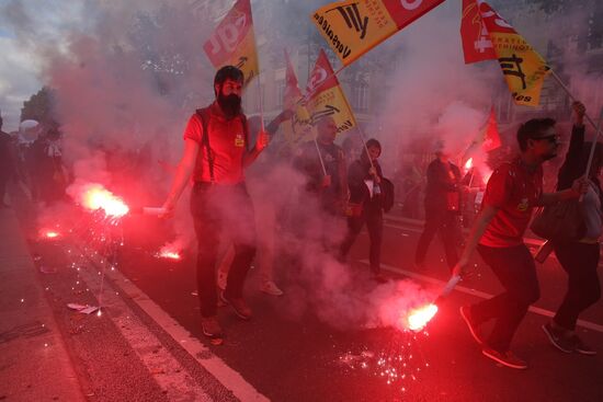 Protests against labor reform in Paris