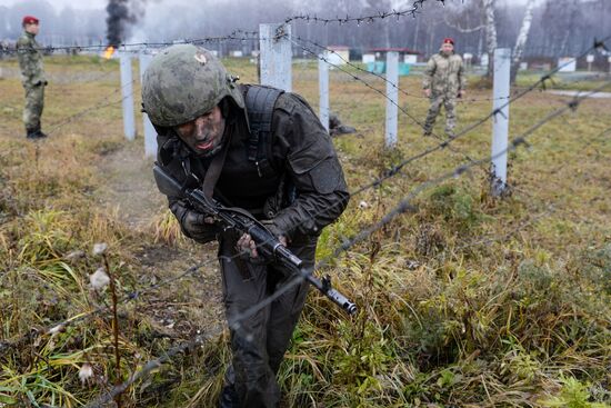 Test for right to wear crimson and green beret