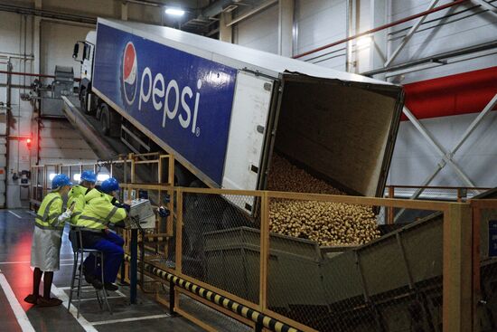 New snack production line opens at PepsiCo plant