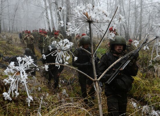 Test for right to wear crimson and green beret
