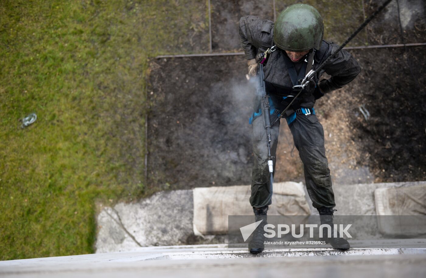 Test for right to wear crimson and green beret