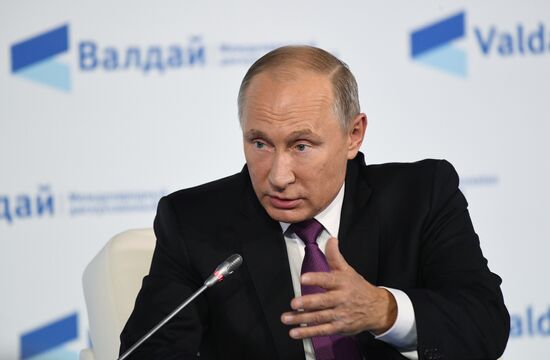 Russian President Vladimir Putin takes part in final plenary session of Valdai International Discussion Club meeting
