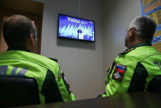 Broadcast of Vladimir Putin speech at Valdai Club