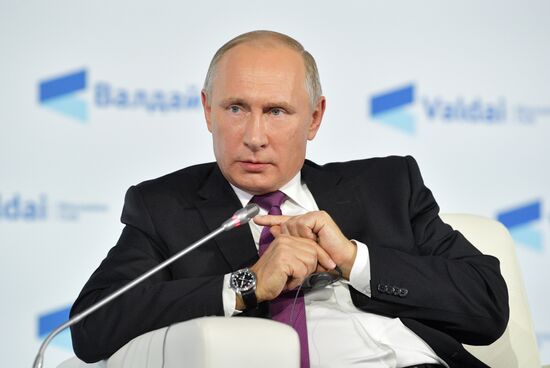 Russian President Vladimir Putin takes part in final plenary session of Valdai International Discussion Club meeting