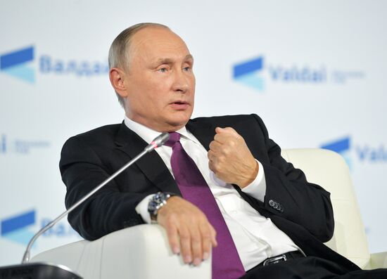 Russian President Vladimir Putin takes part in final plenary session of Valdai International Discussion Club meeting