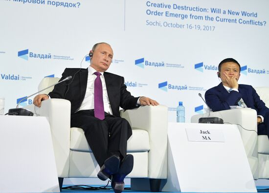 Russian President Vladimir Putin takes part in final plenary session of Valdai International Discussion Club meeting