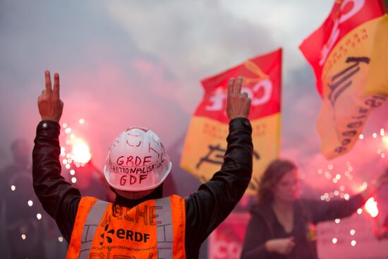 Protests against labor reform in Paris