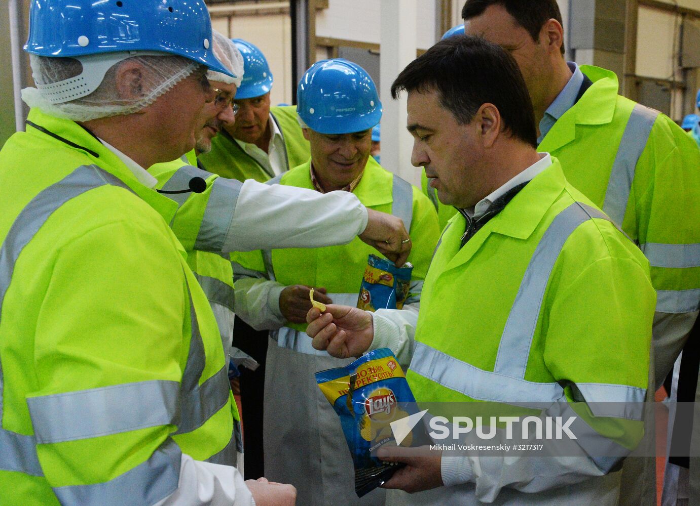 New snack production line opens at PepsiCo plant