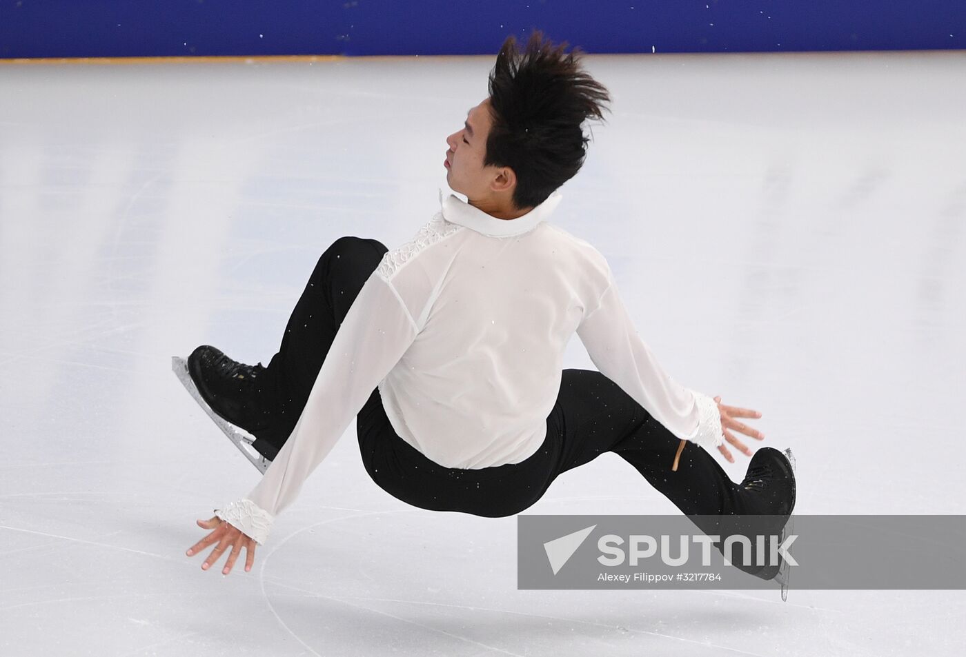 ISU Grand Prix of Figure Skating. Stage One. Men's short program