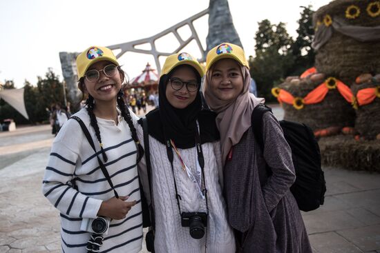 19th World Festival of Youth and Students. Day Six