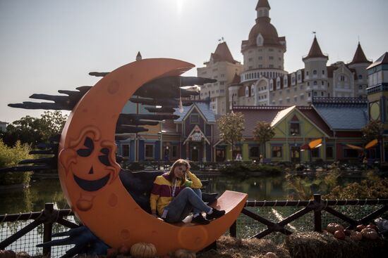 19th World Festival of Youth and Students. Day Six