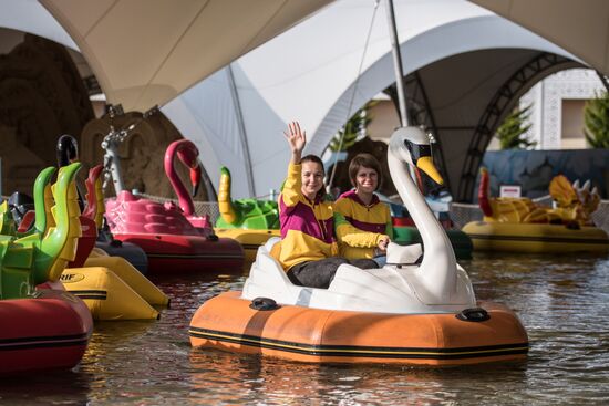 19th World Festival of Youth and Students. Day Six