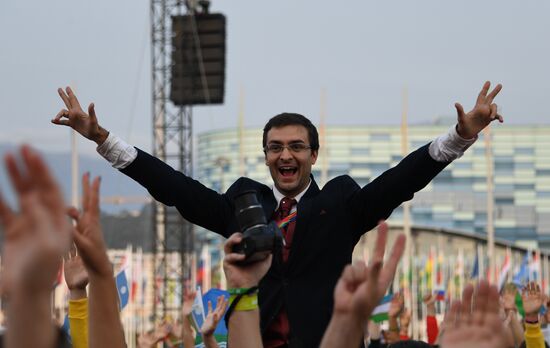 19th World Festival of Youth and Students. Day seven