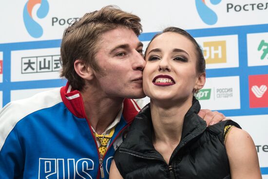 ISU Grand Prix of Figure Skating. Rostelecom Cup. Pairs free skate
