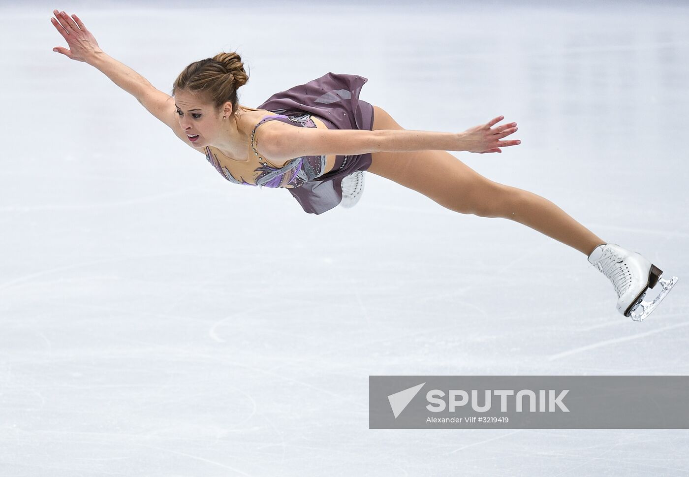 ISU Grand Prix of Figure Skating. Stage One. Women's free skate