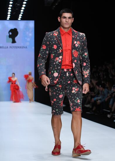 Mercedes-Benz Fashion Week Russia. Day One