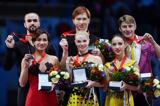 ISU Grand Prix of Figure Skating. Rostelecom Cup. Medal ceremony