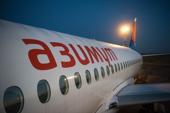 Azimut Airlines' first flight from Novosibirsk