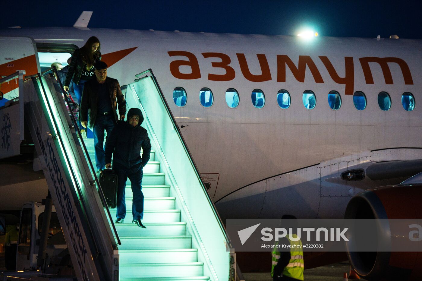 Azimut Airlines' first flight from Novosibirsk