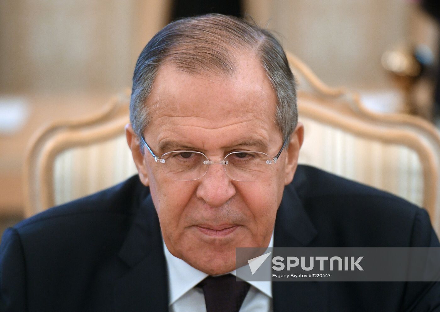 Russian Foreign Minister Sergei Lavrov meets with Iraqi Foreign Minister Ibrahim al-Jaafari