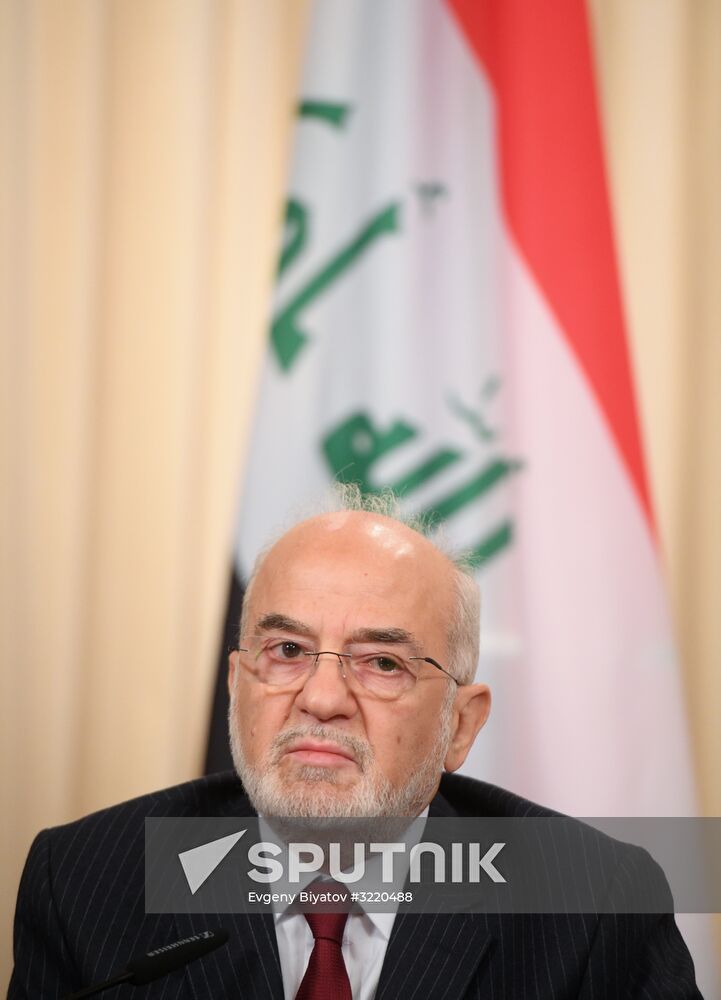 Russian Foreign Minister Sergei Lavrov meets with Iraqi Foreign Minister Ibrahim al-Jaafari