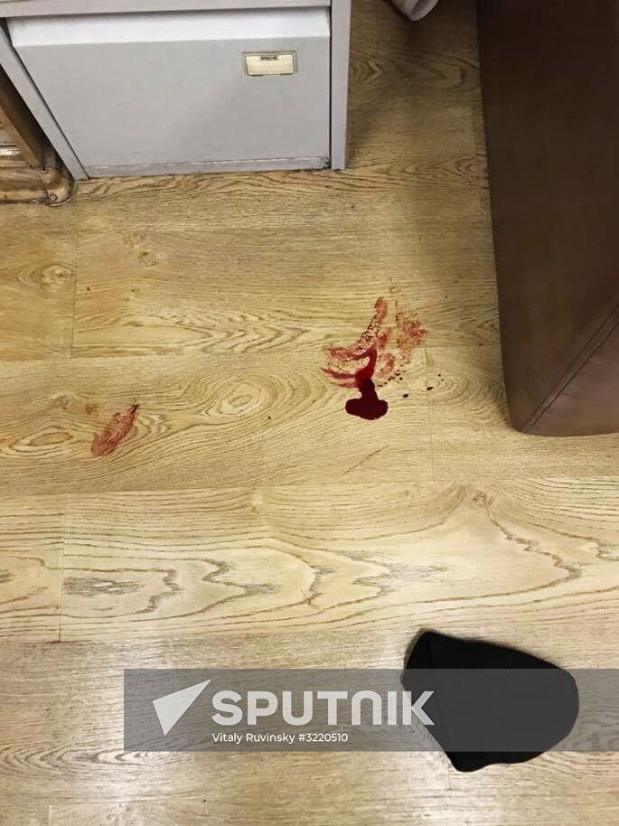 Anchor attacked with knife at Echo of Moscow radio station