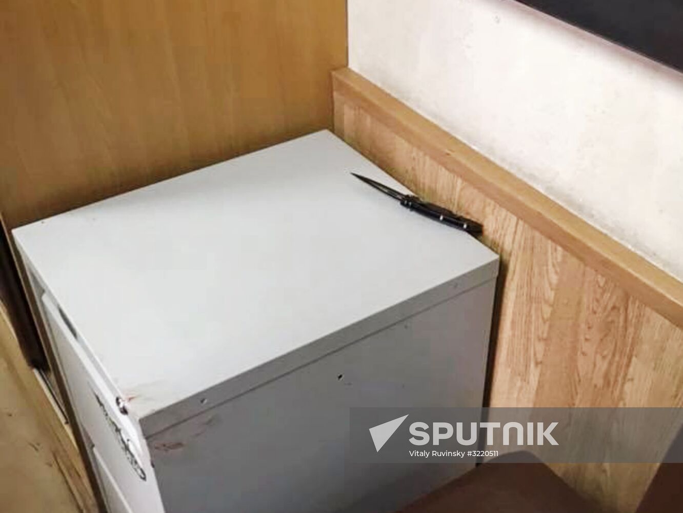Anchor attacked with knife at Echo of Moscow radio station