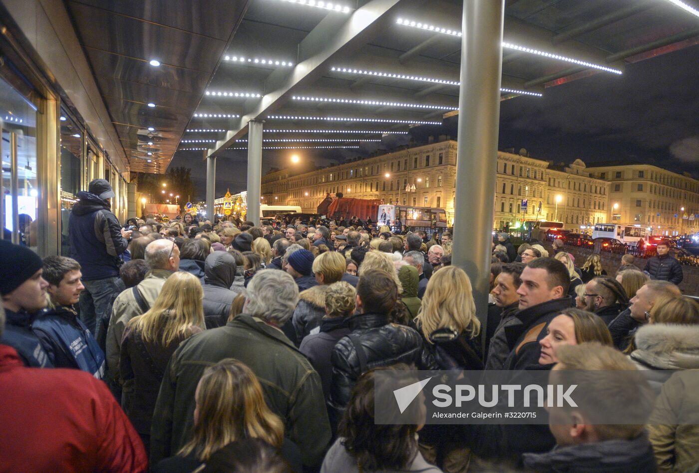 First run of Alexei Uchitel's movie" Matilda" in St Petersburg