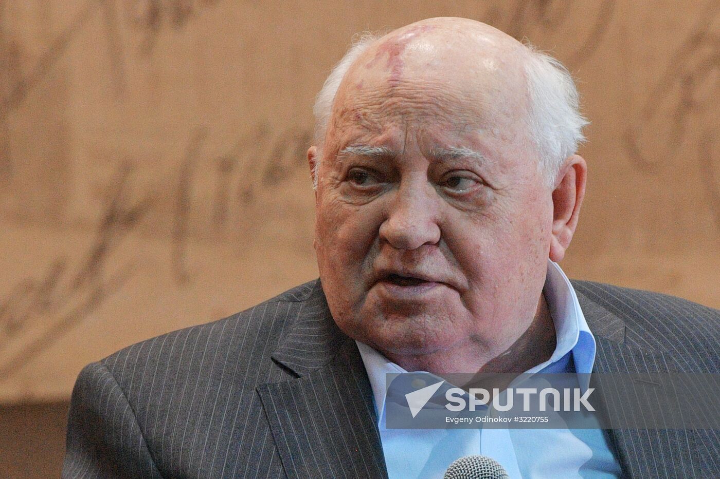 Mikhail Gorbachev presents his book "I remain an optimist" in Moscow House of Books
