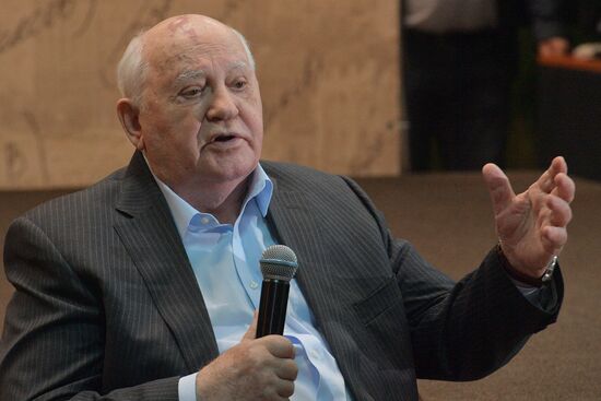 Mikhail Gorbachev presents his book "I remain an optimist" in Moscow House of Books