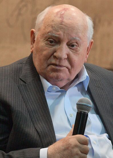 Mikhail Gorbachev presents his book "I remain an optimist" in Moscow House of Books