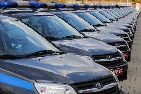 Transferring patrol cars to extra-departmental security units