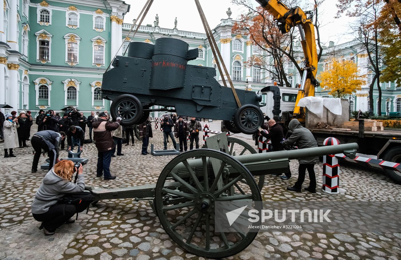 Installing armored car Enemy of Capital at the Great Courtyard of the Winter Palace