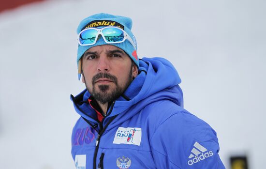 Biathlon. Russian men team's training session