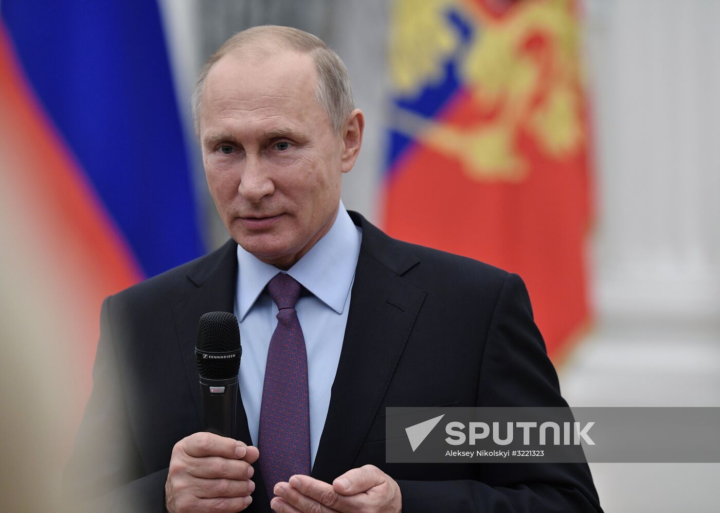 President Vladimir Putin holds meeting with WorldSkills Russian blue-collar professionals' team