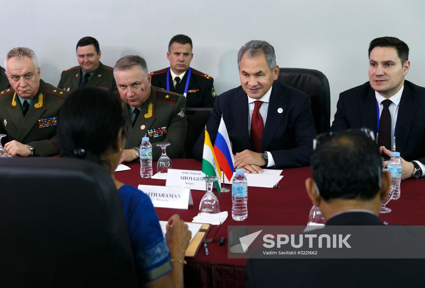 Russian Defense Minister Shoigu visits Philippines