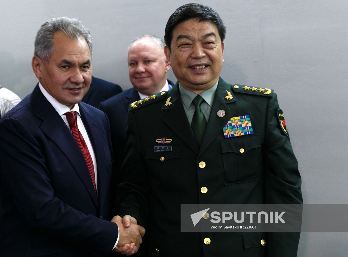 Russian Defense Minister Shoigu visits Philippines