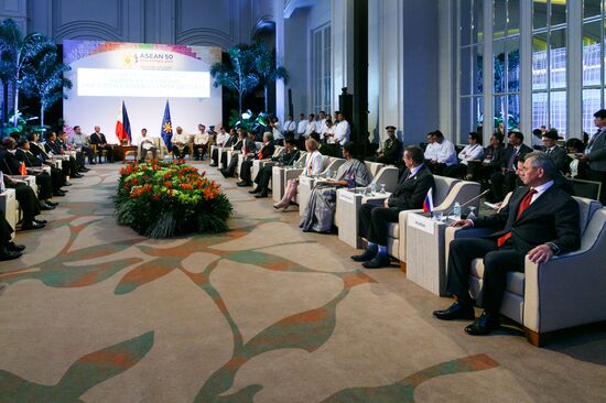 Russian Defense Minister Shoigu visits Philippines