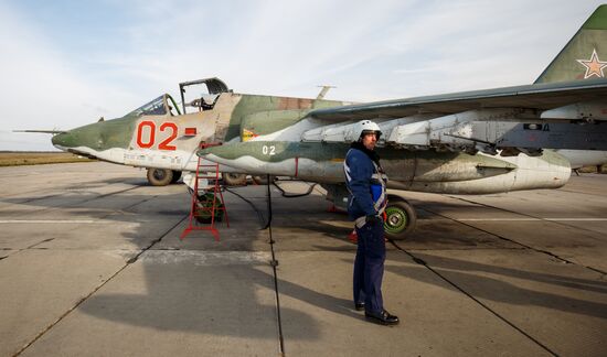 Sukhoi Su-UB crew training in Krasnodar Territory