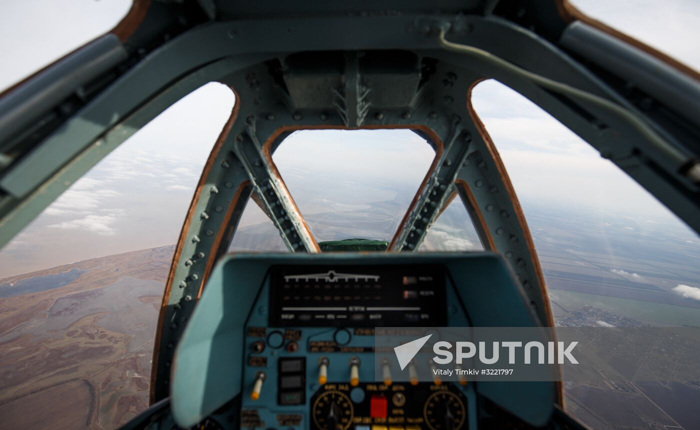 Sukhoi Su-UB crew training in Krasnodar Territory