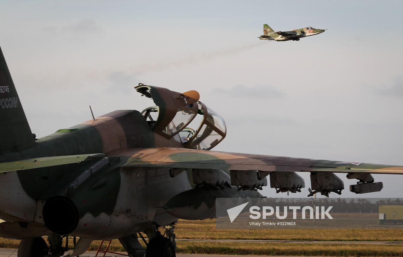 Sukhoi Su-UB crew training in Krasnodar Territory